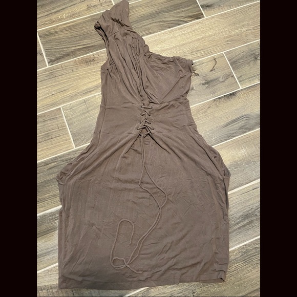 One shoulder dress - Picture 2 of 2